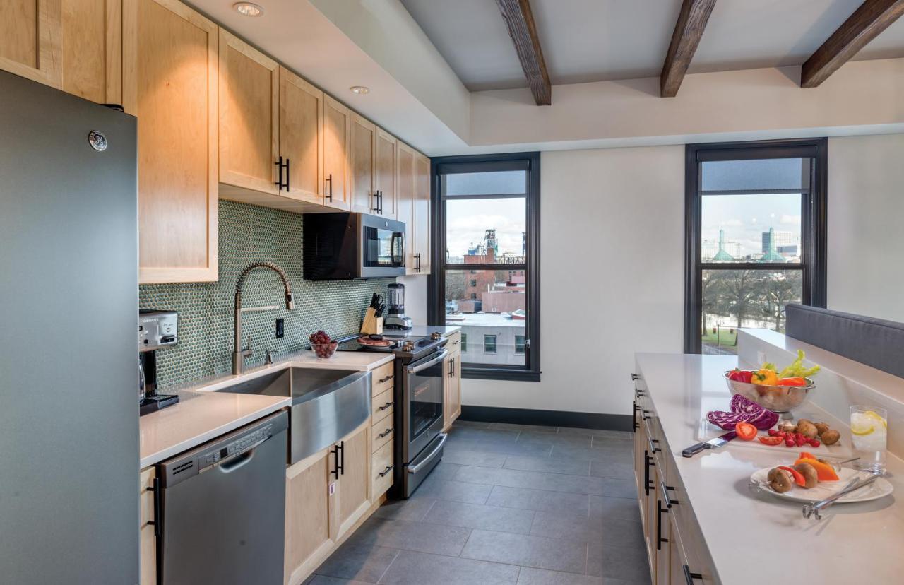 Worldmark Portland Waterfront Park Экстерьер фото